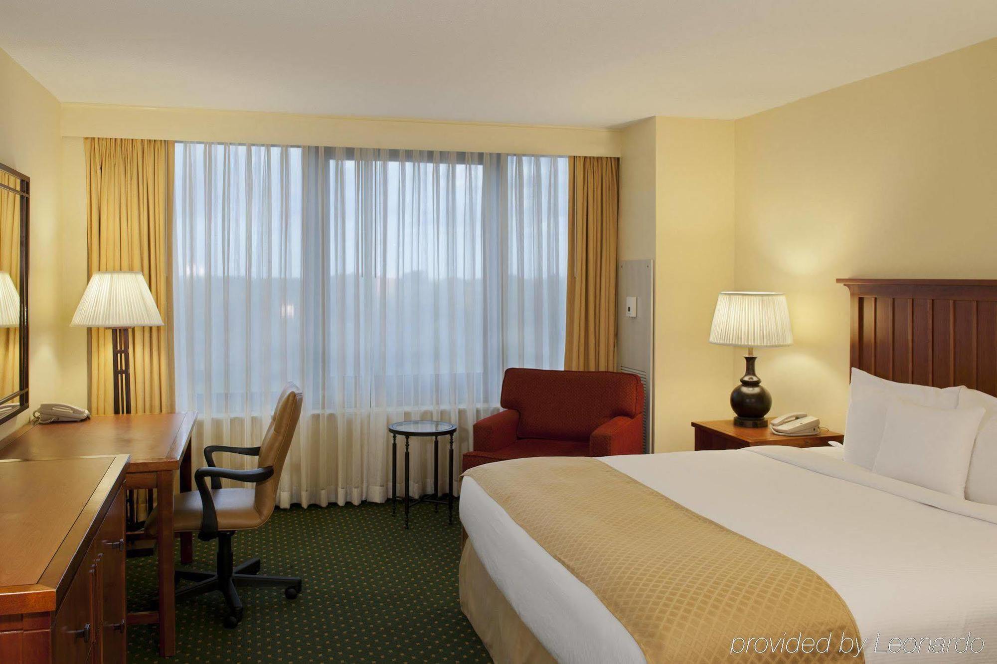 מלון Doubletree By Hilton Chicago - אוק ברוק מראה חיצוני תמונה